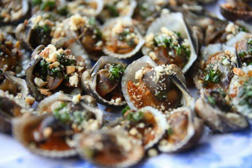 so-huyet-dam-o-loan-danh-bat-hu-truyen-dat-phu-yen-ivivu.jpg