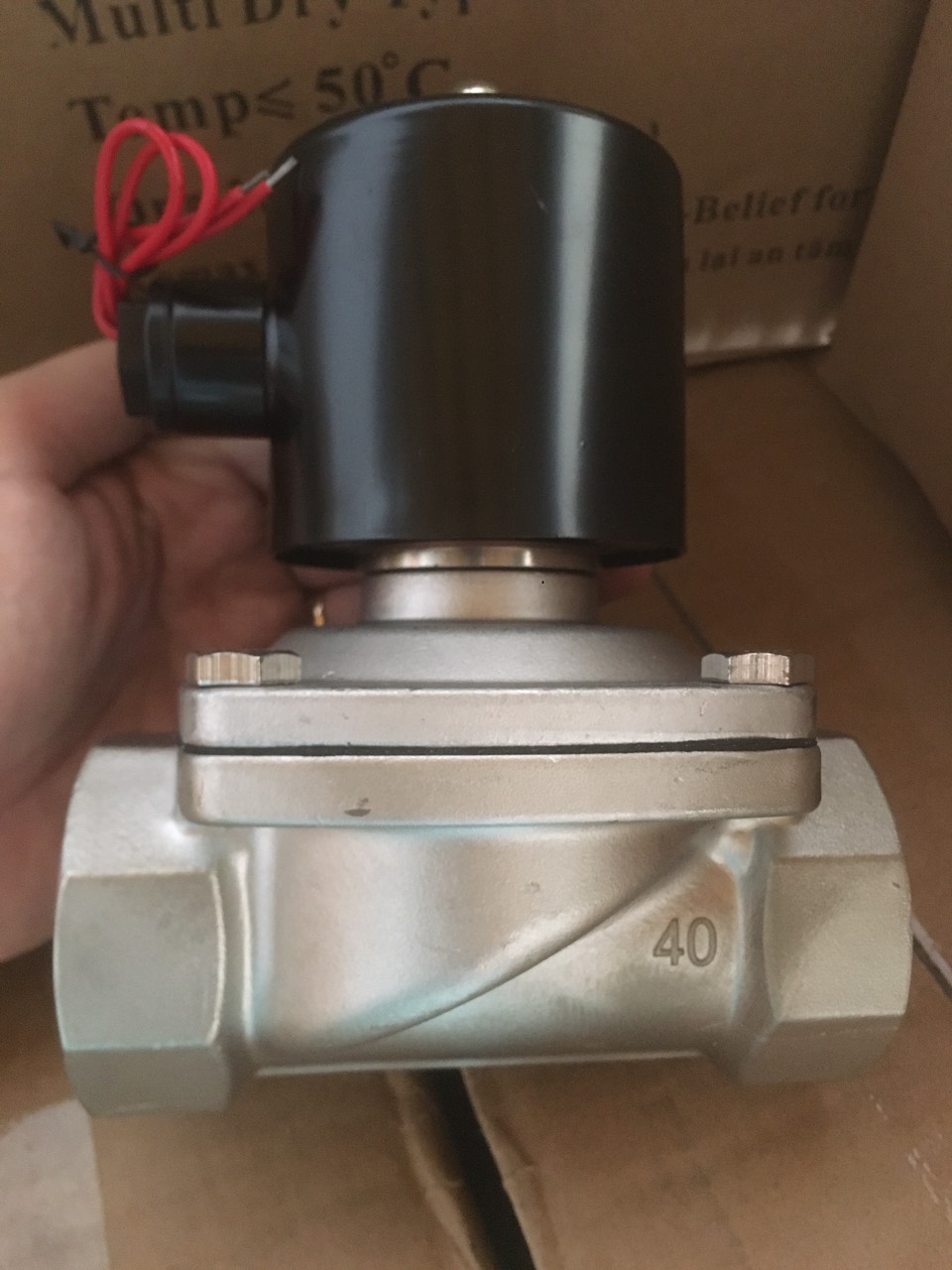 van-dien-tu-inox-dn40-1.jpg