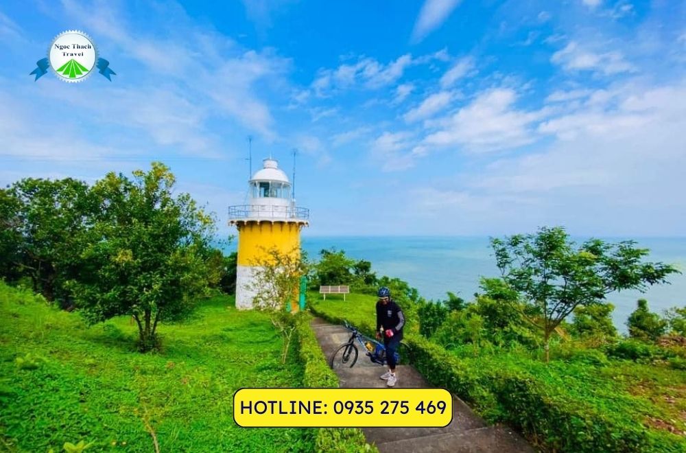 Hải Đăng Tiên Sa – Ngọn Đèn Biển Cổ Kính Giữa Núi Rừng Sơn Trà