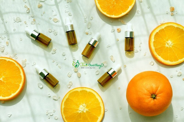 co-nen-dung-serum-vitamin-c.jpg
