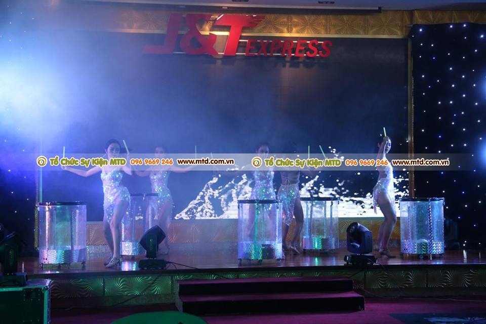 hoi-nghi-khach-hang-jt-express-3.jpg