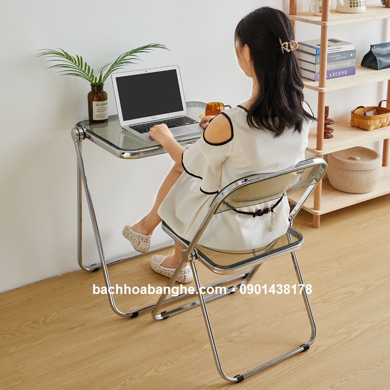 Bộ bàn ghế trong suốt gấp gọn tiết kiệm diện tích cao cấp