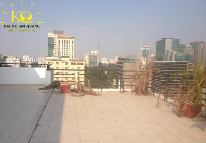 Sân thượng tòa nhà Shinhanvina Sân thượng tòa nhà Shinhanvina